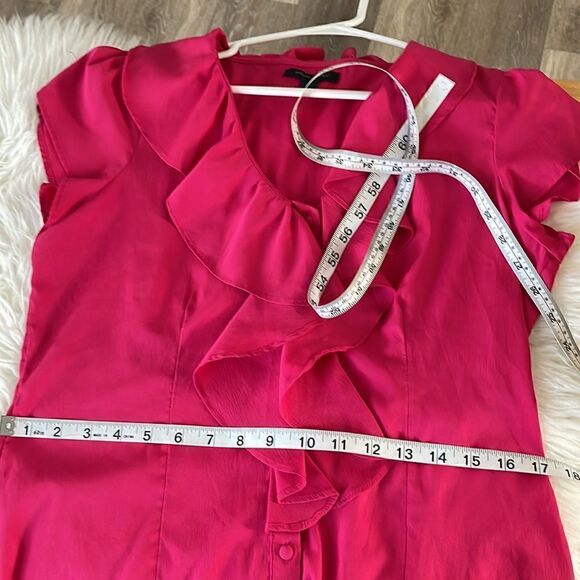 BANANA REPUBLIC BLOUSE SIZE MEDIUM - Picture 9 of 9